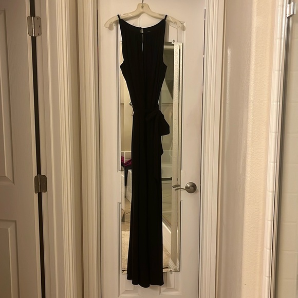 White House Black Market black jumpsuit with tie waist. Nearly new, worn twice. - Picture 4 of 4